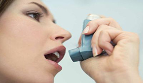 哮喘可以有哪些并发症，临床表现如何?