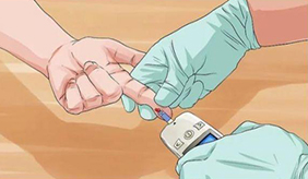 空腹和餐后血糖正常就够了？医生：它或才是衡量血糖控制的金标准
